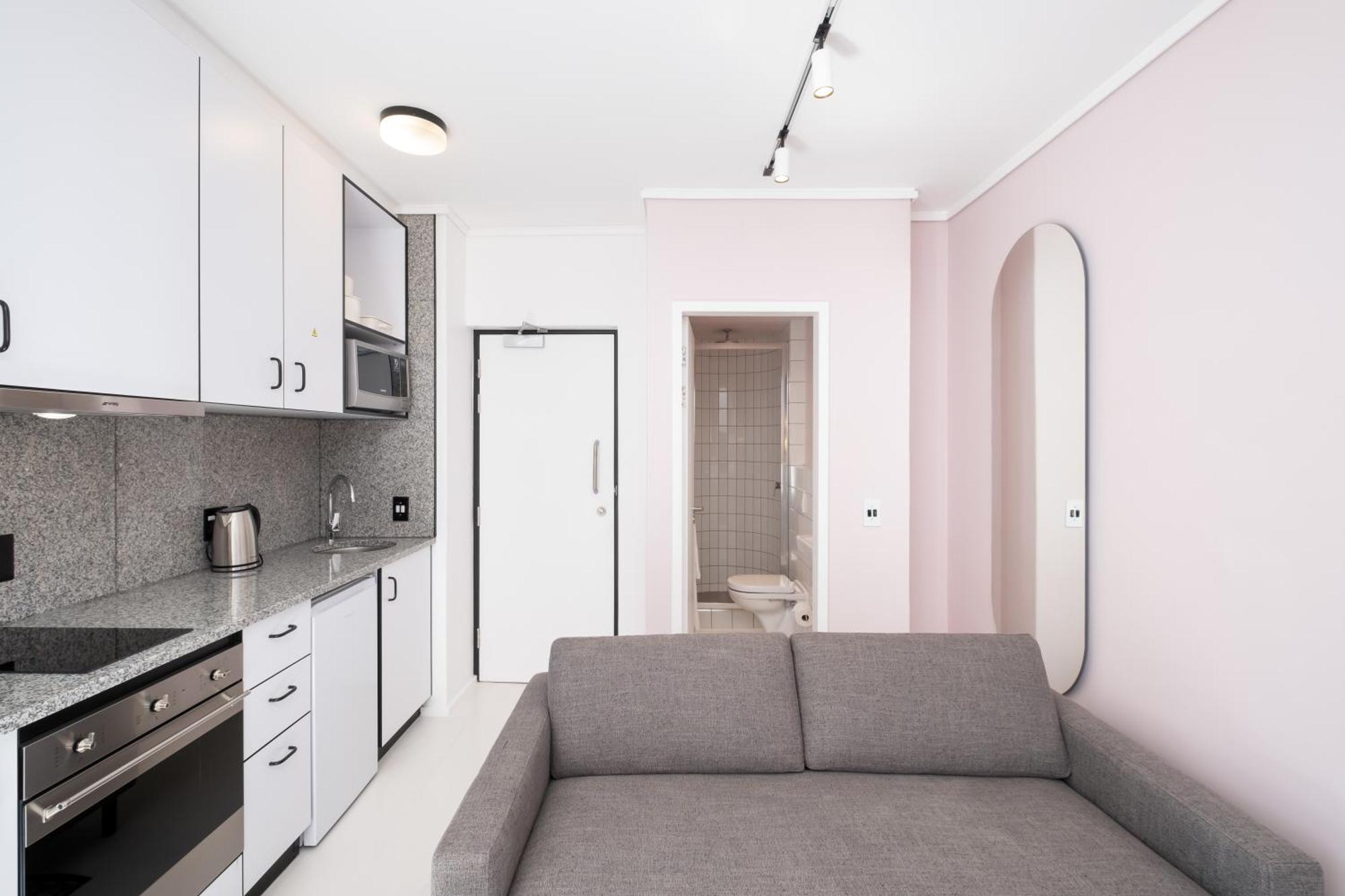 Apartment Flamingo 209: Sea Point Aprt With Mountain Views Cape Town