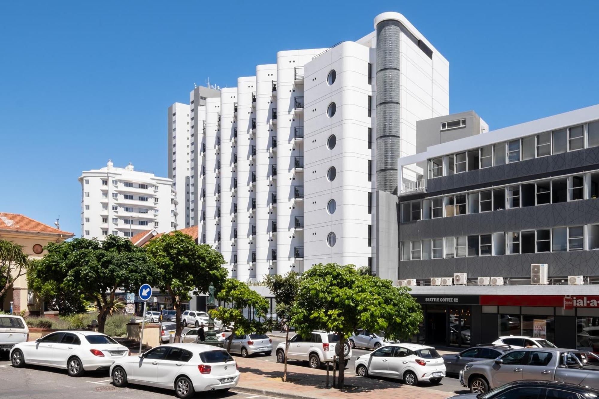 Apartment Flamingo 209: Sea Point Aprt With Mountain Views *